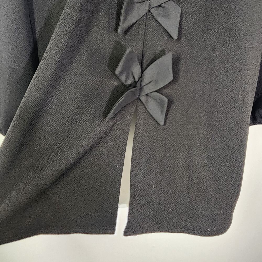 Chico's Top Size 1 Medium Women's Blouse Bow Split Back 3/4 Sleeve Career Knit - Picture 6 of 10
